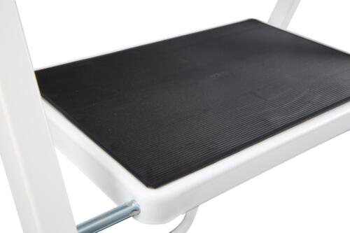 UDOBÄR Klapptritt aus Stahl