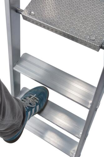 Krause Extrem rutschhemmende Stufenstehleiter MONTO® Solido®